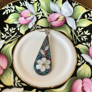 925 Sterling Silver Floral Teardrop Necklace